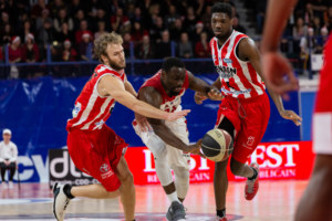 Le SLUC face à sa bête noire !