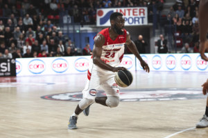 Mérédis Houmounou indisponible jusqu&rsquo;à la fin de la saison !