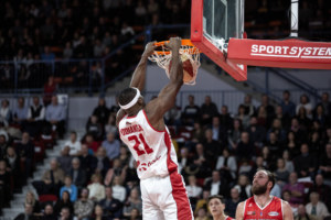 UNE VICTOIRE POUR NOËL ?